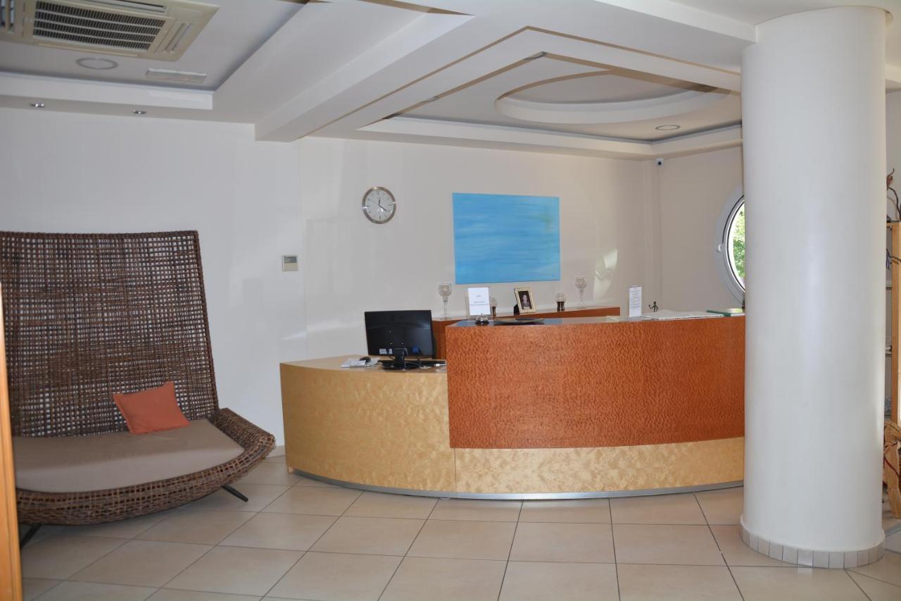 Poseidon Hotel Paralia  Ngoại thất bức ảnh