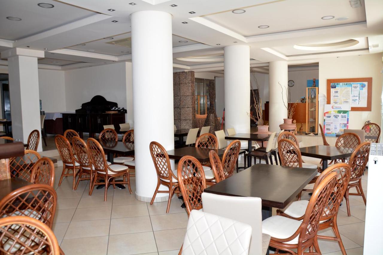 Poseidon Hotel Paralia  Ngoại thất bức ảnh